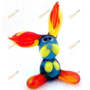 Заяц из цветного стекла